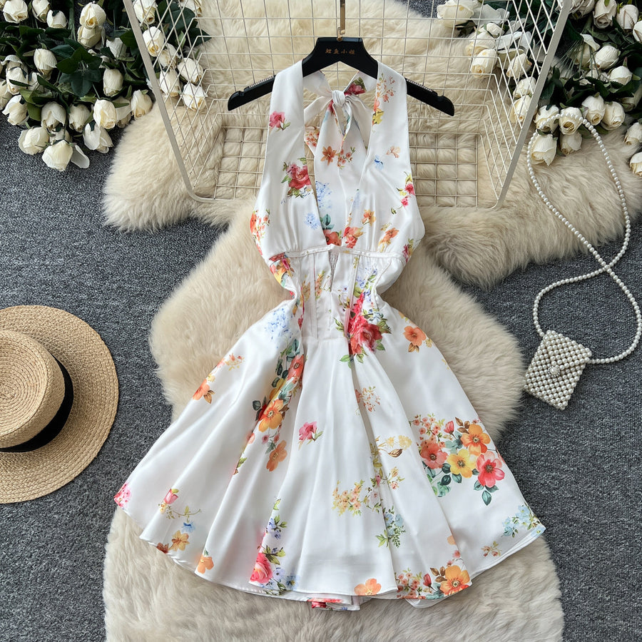 Wholesale Women's Sleeveless Floral Print High Waist Mini Skirt White - Women's Wholesale Fashion - Model View