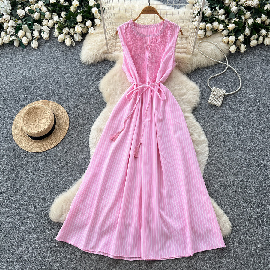 Wholesale Women's Sleeveless Patchwork Slim Fit Dress 粉红色 - Women's Wholesale Fashion - Side View