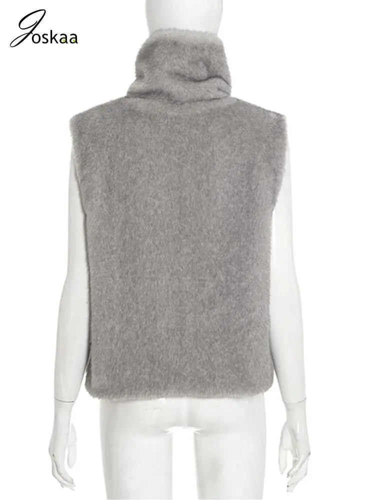 Women's Sleeveless Furry Vests High Jacket Gray – Detail View