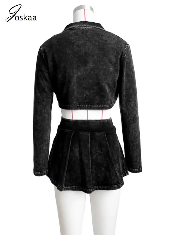 Women's Long Sleeve Mini Pleated Two Piece Set Black – Detail View