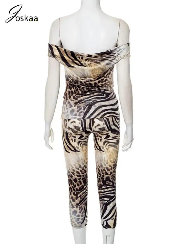 Women's Leopard Print Backless Crop Two Piece Set Black – Detail View