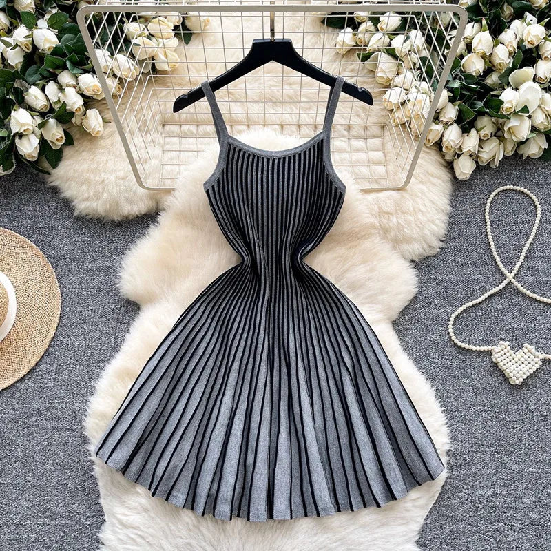 Women's Stripe Knit Sleeveless Ribbed Pleated Dress