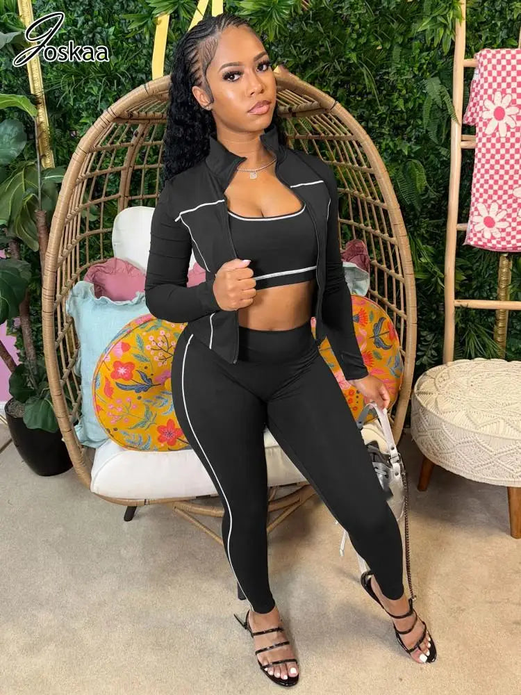 Women's Crop Zip Fall Sporty Two Piece Set Creamy White – Front View
