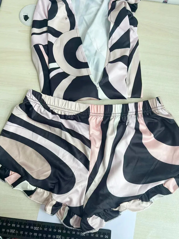 Women's Stripe Mesh Long Sleeve Two Piece Set Black And White – Detail View