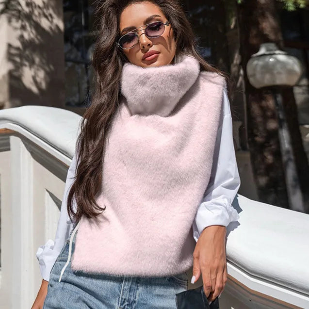 Women's Sleeveless Crop Faux Fur Sable Jacket
