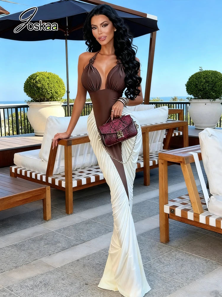 Women's Ruched Backless Halter Bodycon Dress – Women's Fashion Wholesale – Front View