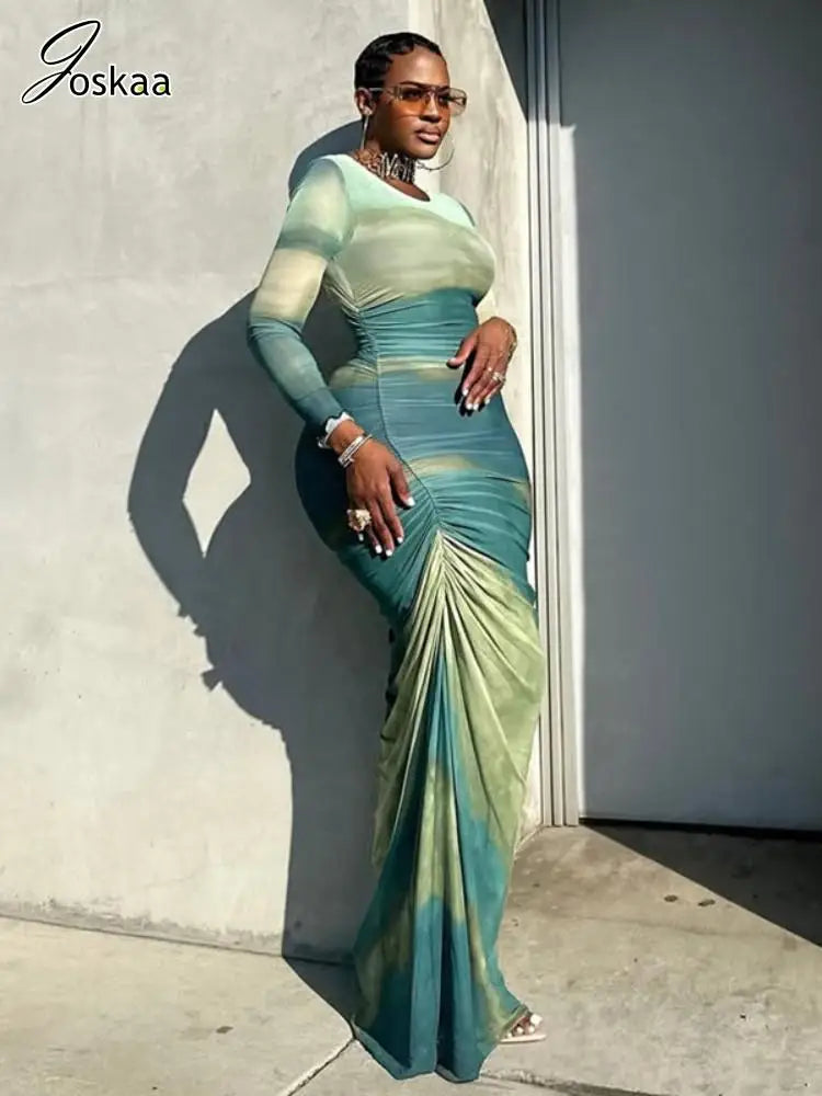 Women's Long Sleeve Bodycon Pleated Maxi Dress – Women's Fashion Wholesale – Front View