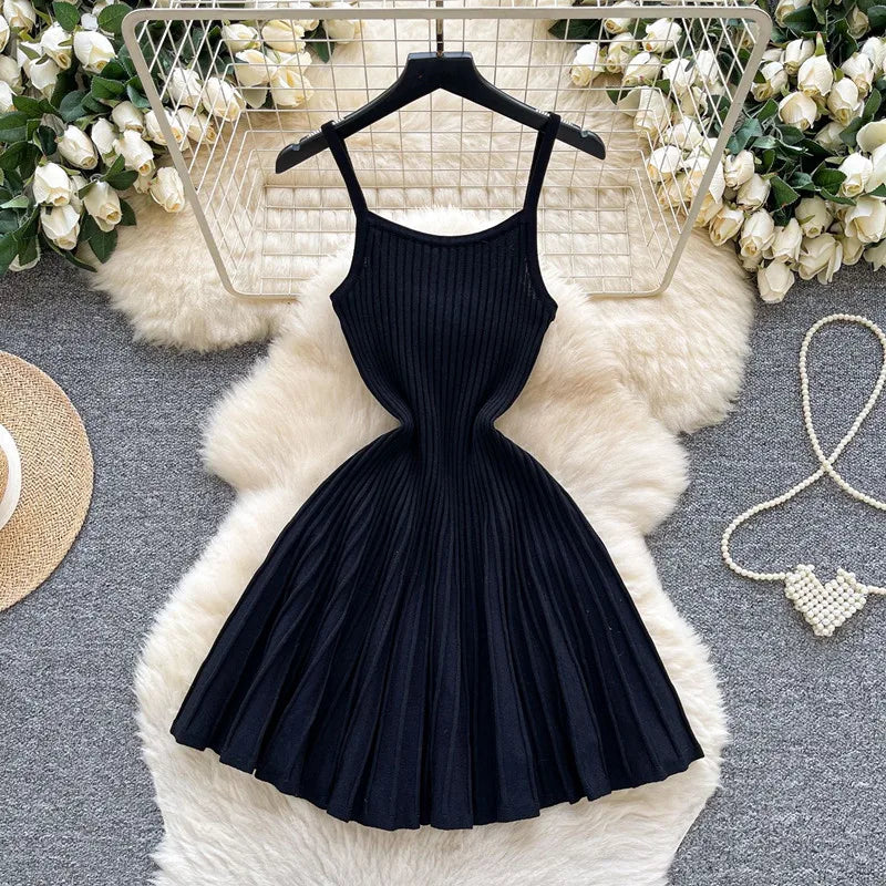 Women's Stripe Knit Sleeveless Ribbed Pleated Dress