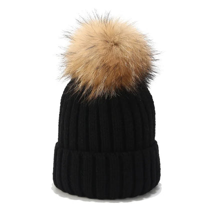 Wholesale Women's Ribbed Knit Beanie Hat – Detail View