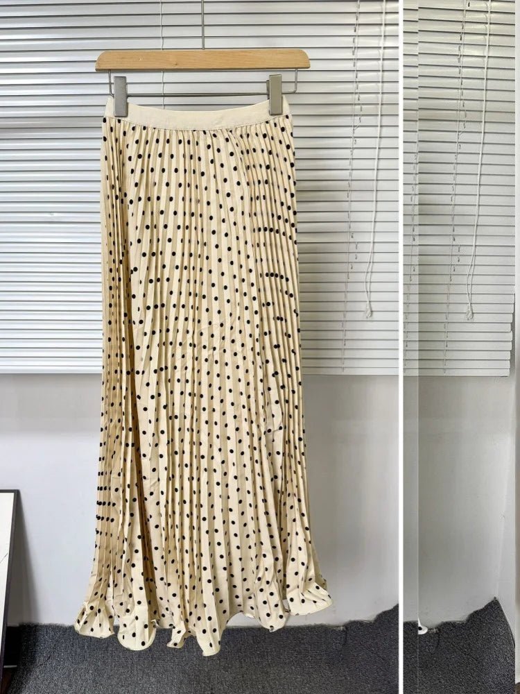Wholesale Women's Polka Dot Pleated Dots Skirt