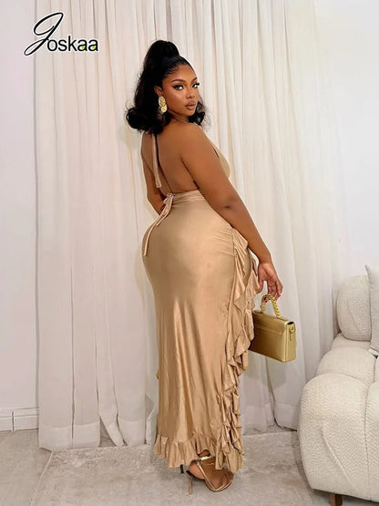 Women's Backless V-neck Halter Bodycon Dress - Detail View 1
