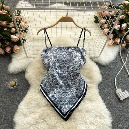 Wholesale Women's Backless Irregular Print Dress