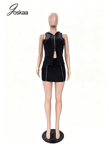 Women's Zip Up Sleeveless Two Piece Set - Detail View