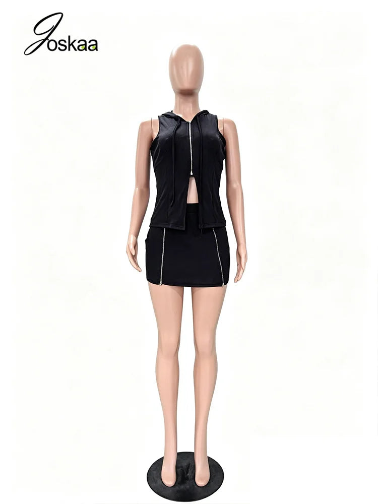 Women's Zip Up Sleeveless Two Piece Set - Detail View