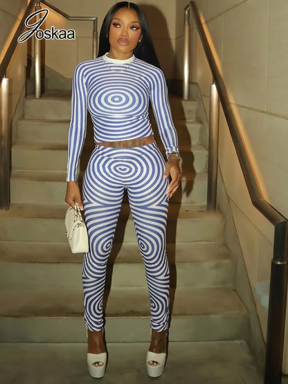 Women's Swirl Print Long Sleeve Bodycon High Waist Two Piece Set - Women's Fashion Wholesale - Front View