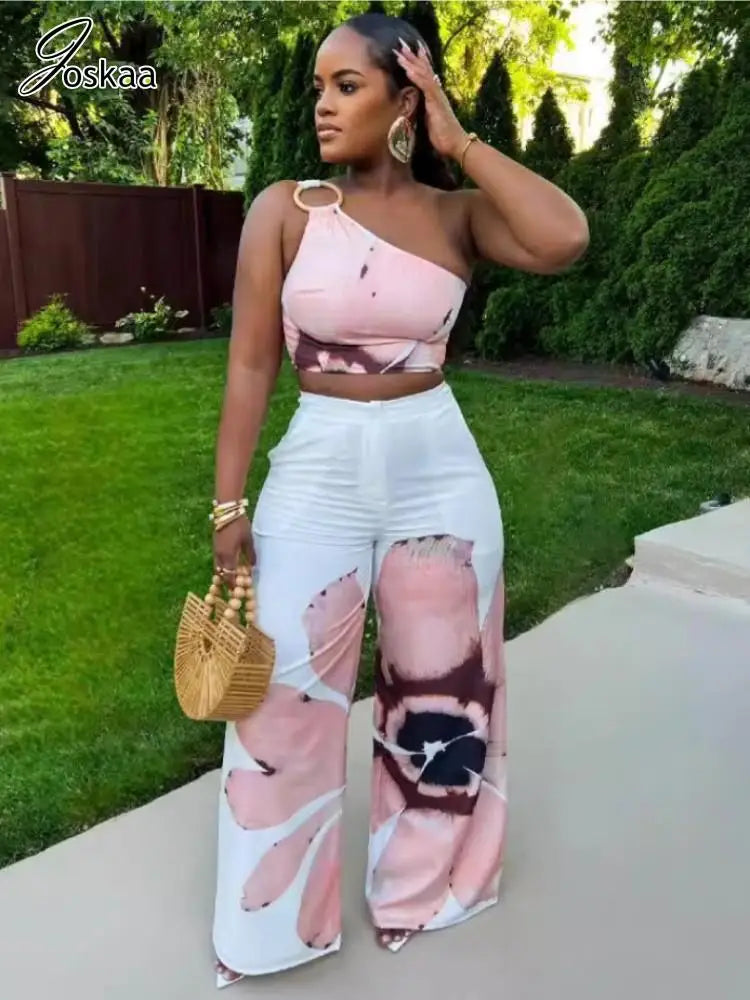 Women's Floral Print Flare Two Piece Set Pink – Side View