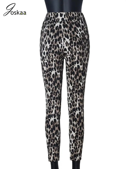 Wholesale Women's Leopard Print High Waist Pants Leopard Print – Detail View