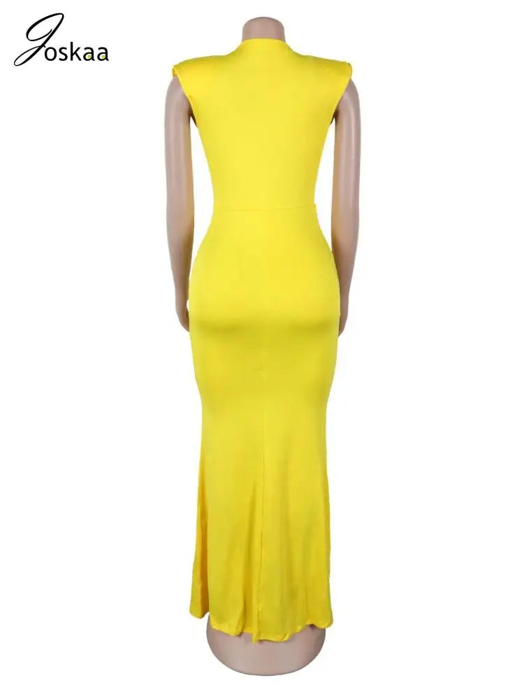 Women's Ruched Sleeveless Bodycon Maxi Dress Red – Detail View