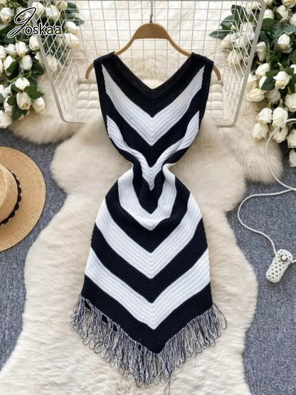 Women's Stripe Knit Sleeveless Bodycon Dress Rosee – Side View