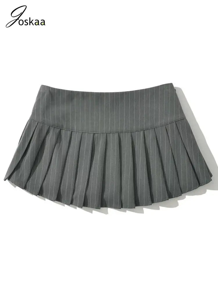 Women's Stripe Mini Pleated Striped Skirt Gray – Front View