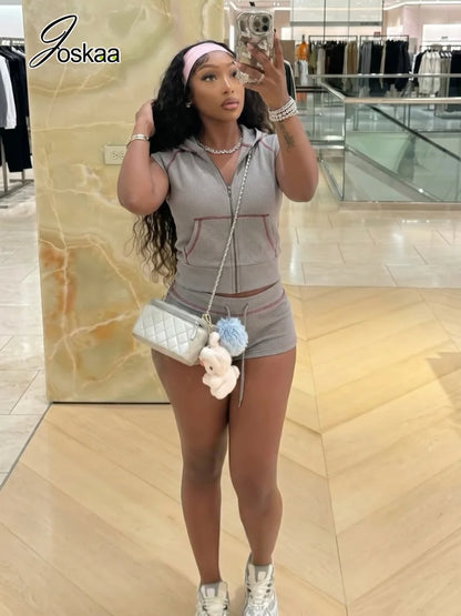 Wholesale Women's Zip Hooded Sporty Two Piece Set Gray – Front View
