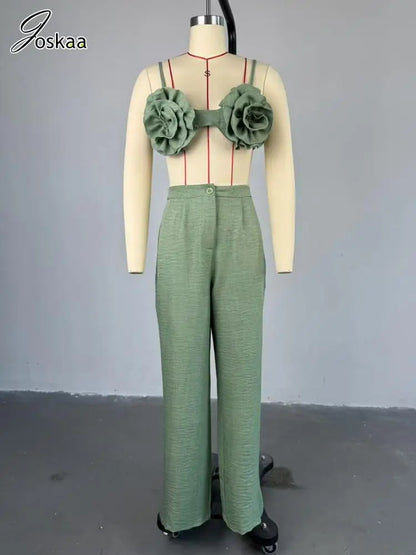 Wholesale Women's Floral Print Crop Two Piece Set Green – Detail View