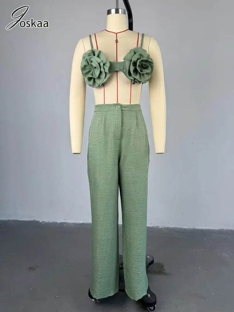 Wholesale Women's Floral Print Crop Two Piece Set Green – Detail View