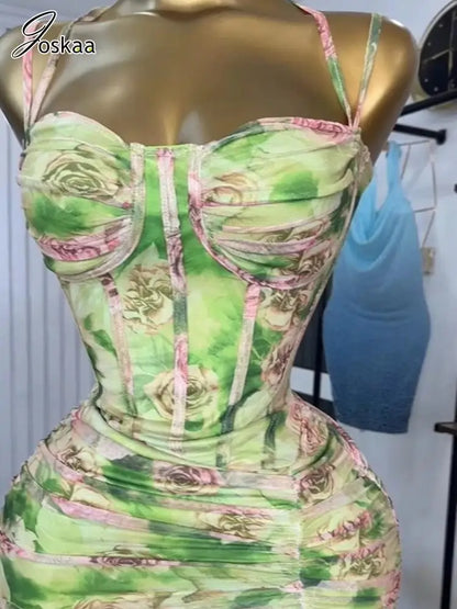 Wholesale Women's Floral Print Ruched Maxi Dress Green – Front View