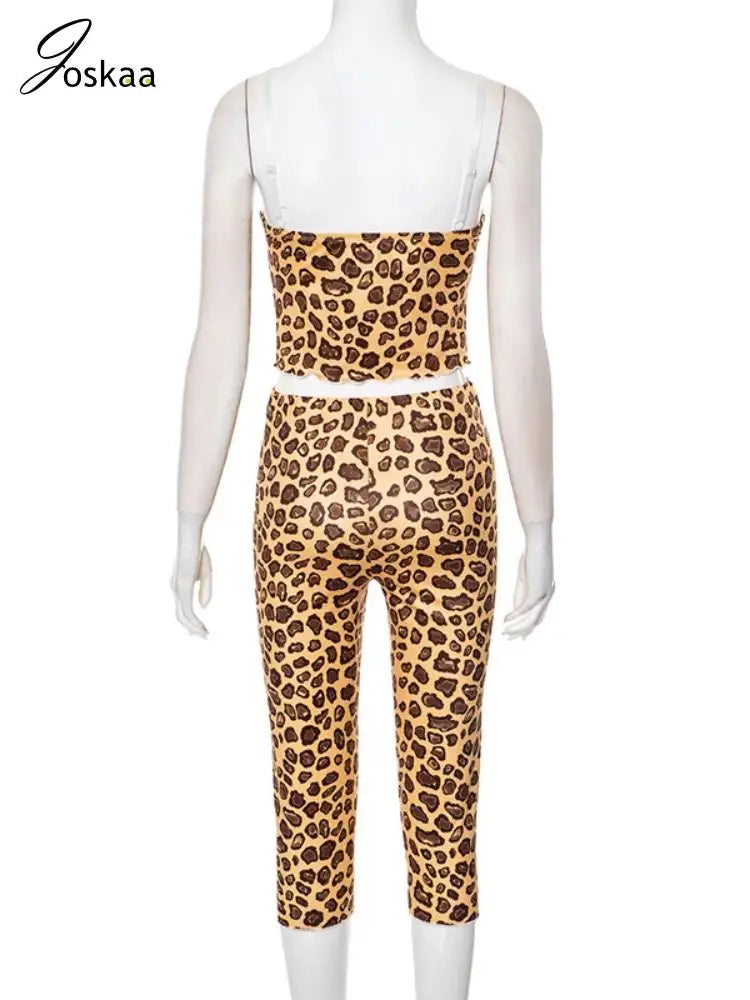 Women's Leopard Print Lace Crop Two Piece Set Leopard Print – Detail View