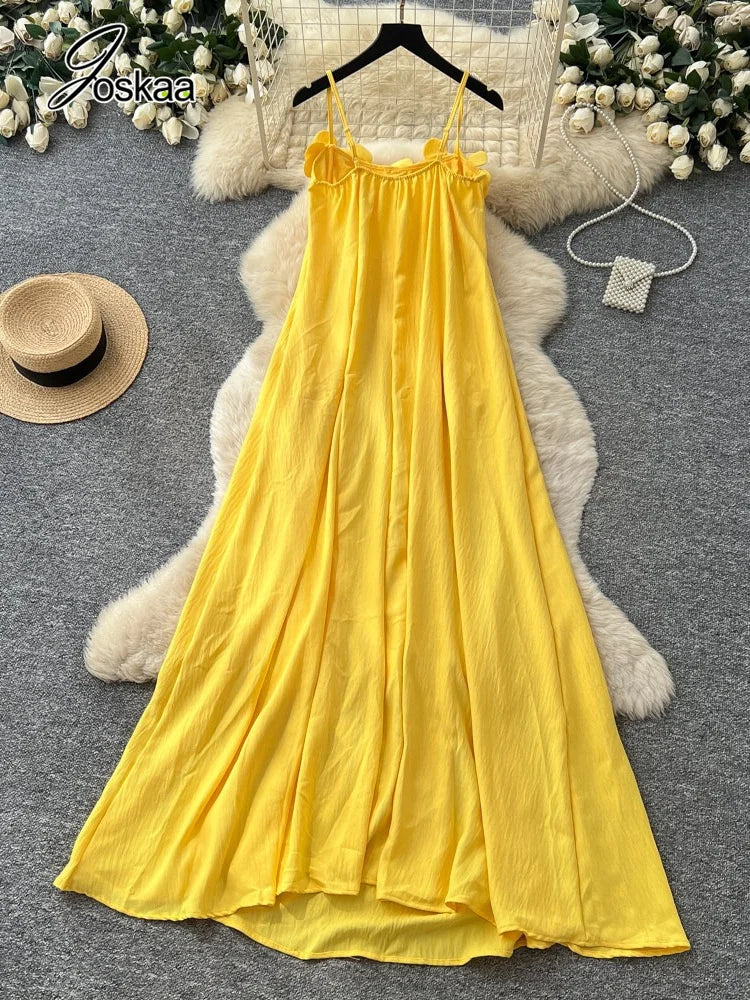 Women's Floral Print Sleeveless Maxi Dress - Detail View