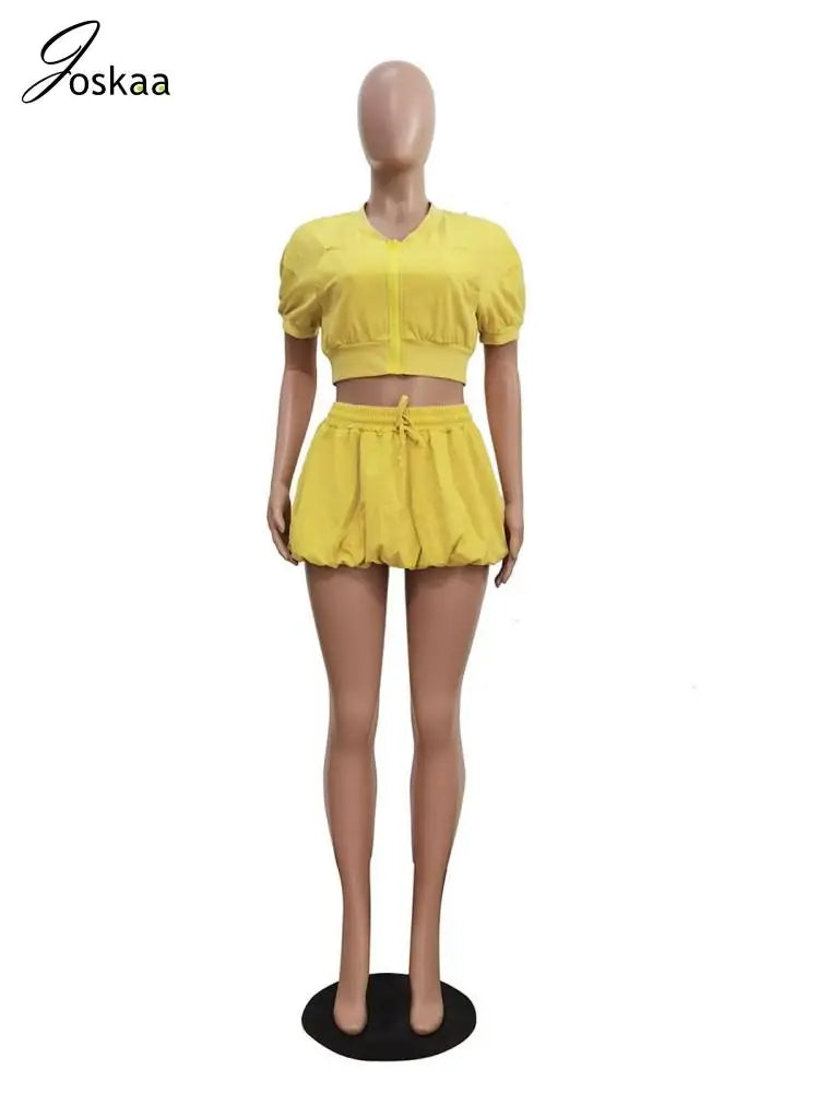 Women's Short Sleeve Crop Zip Two Piece Set Grass Green – Detail View