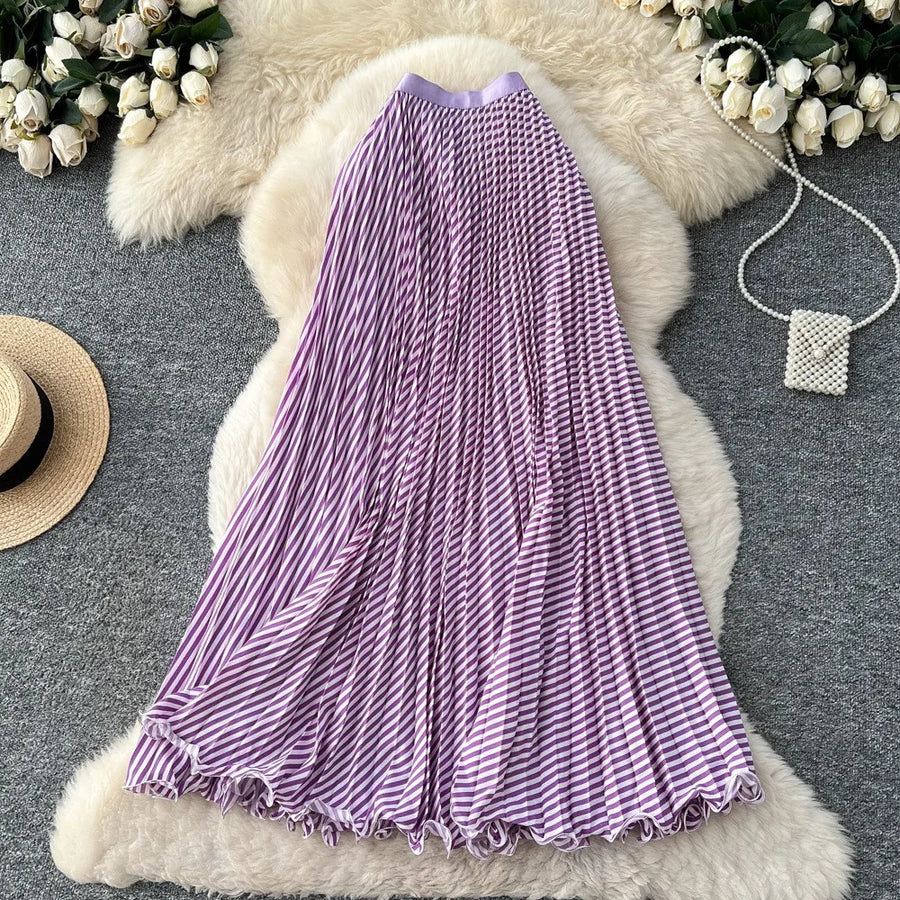 Wholesale Women's Polka Dot Pleated Dots Skirt