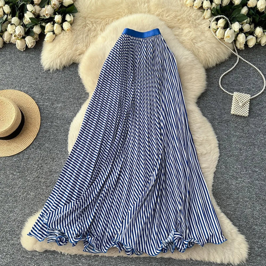 Wholesale Women's Polka Dot Pleated Dots Skirt