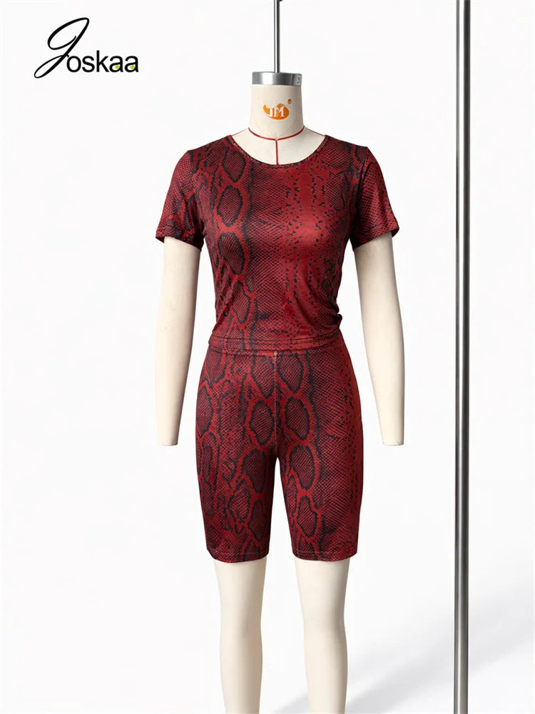 Wholesale Women's Short Sleeve Crop Two Piece Set Red – Detail View