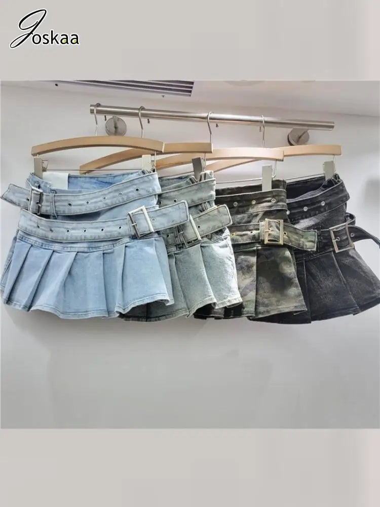 Women's Denim Mini Pleated Retro Low Skirt Black Grey – Side View
