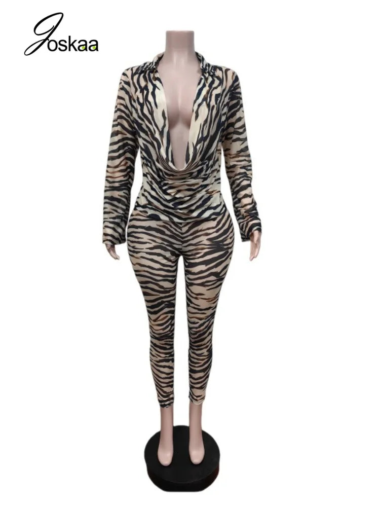 Women's Zebra Print Striped Ruched Long Sleeve Two Piece Set - Side View