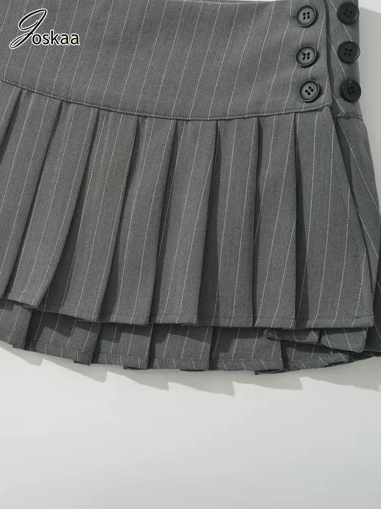 Women's Stripe Mini Pleated Striped Skirt Gray – Back View