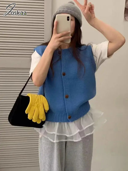 Wholesale Women's Ribbed Knit Sleeveless Tank Top – Model Wearing Style
