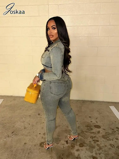 Women's Denim Long Sleeve Crop Two Piece Set Washed Blue – Front View