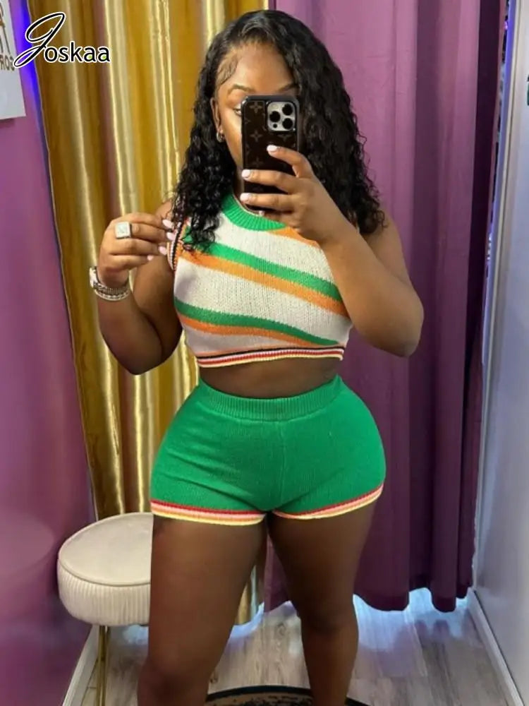 Wholesale Women's Knit Crop Ribbed Two Piece Set Emerald Greet – Side View