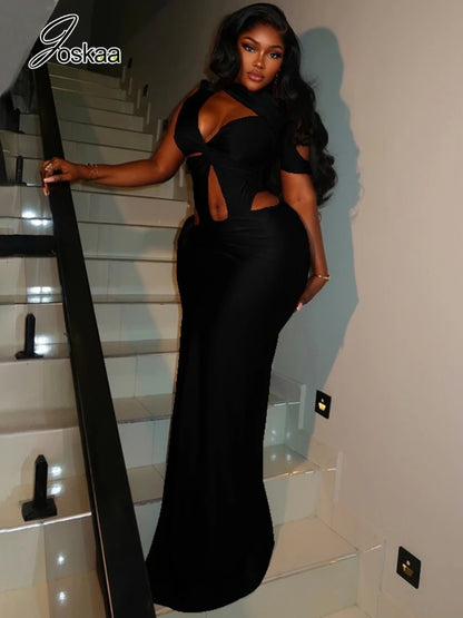 Women's Ruched Cutout Sleeveless Maxi Dress Black – Side View