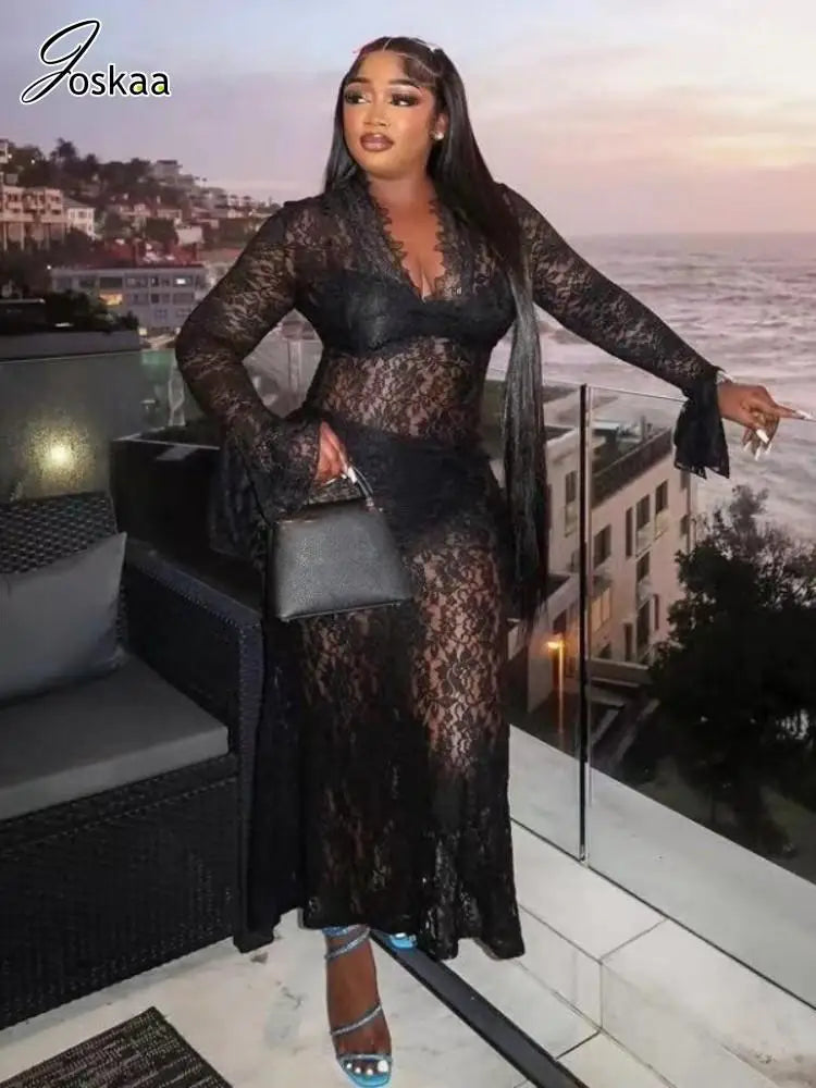 Women's Lace Long Sleeve Bodycon Maxi Dress White – Side View