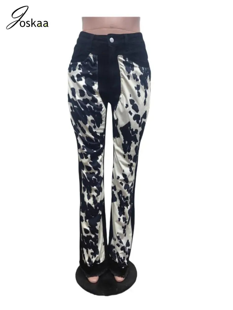 Women's Leopard Print Denim Flare Wide Leg Pants Black – Detail View