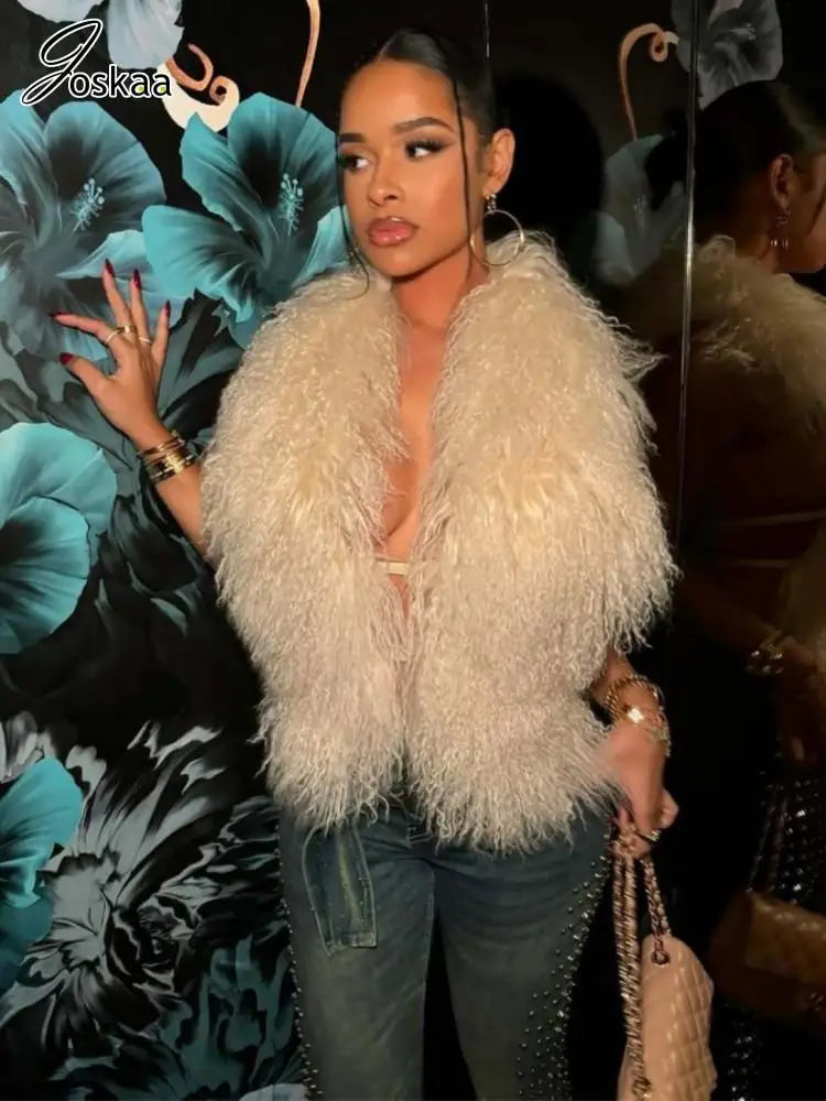 Women's Backless Halter Faux Fur Waistcoat Jacket – Women's Fashion Wholesale – Front View