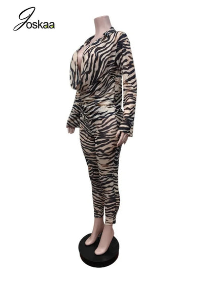 Women's Zebra Print Striped Ruched Long Sleeve Two Piece Set - Back View