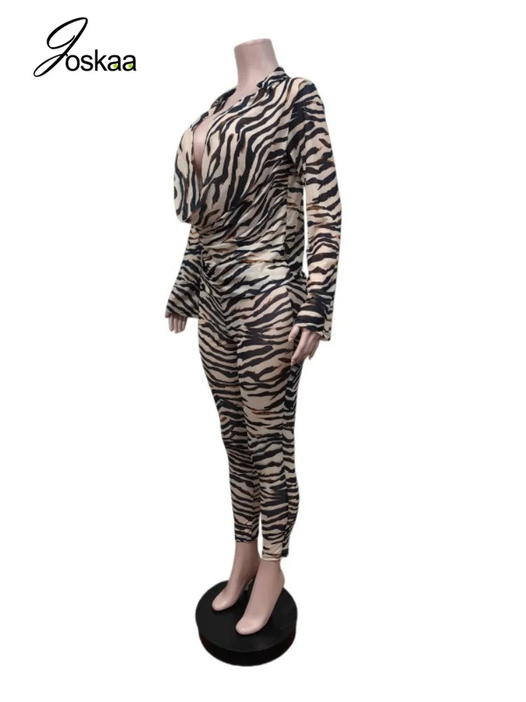Women's Zebra Print Striped Ruched Long Sleeve Two Piece Set - Back View