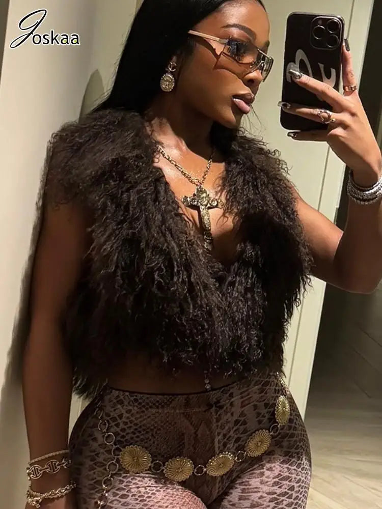 Women's Backless Halter Crop Faux Fur Waistcoat Jacket – Women's Fashion Wholesale – Front View