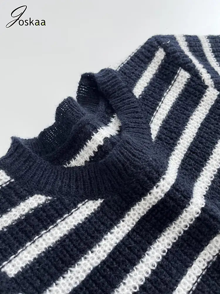 Women's Stripe Knit Short Sleeve Mini Dress Black White Stripe – Detail View
