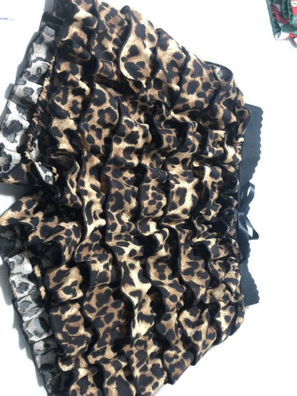 Wholesale Women's Leopard Print High Waist Pants Black – Detail View