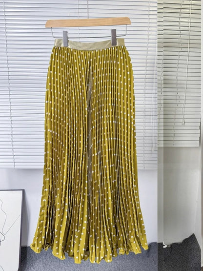 Wholesale Women's Polka Dot Pleated Dots Skirt